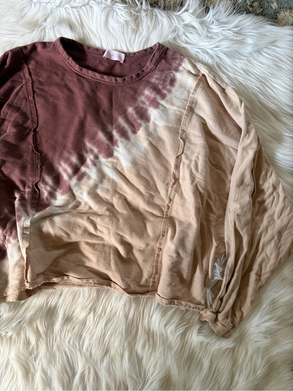 Pink Lily Diagonal Tie-Dye Crewneck Sweatshirt in Pink - Picture 2 of 7